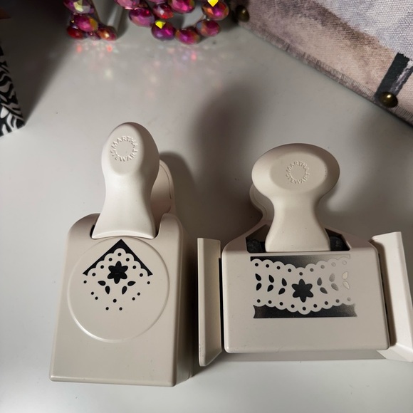 Martha Stewart Craft Punch in White - Picture 1 of 3